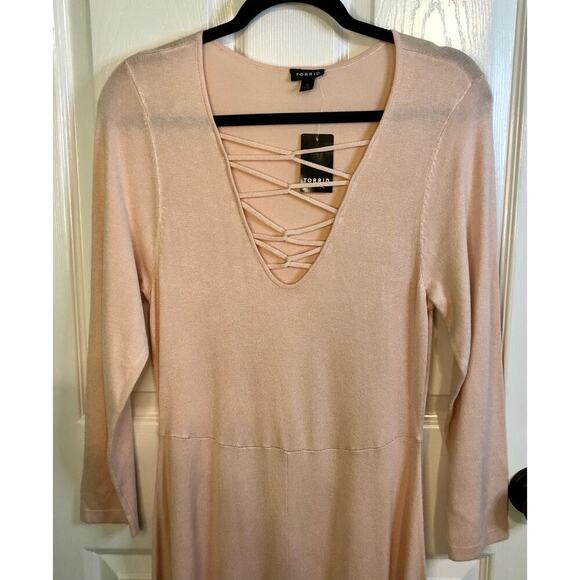NWT Torrid Blush Pink Mini Sweater Cross Front Skater Dress V-Neck Size Large 12 - Picture 3 of 9
